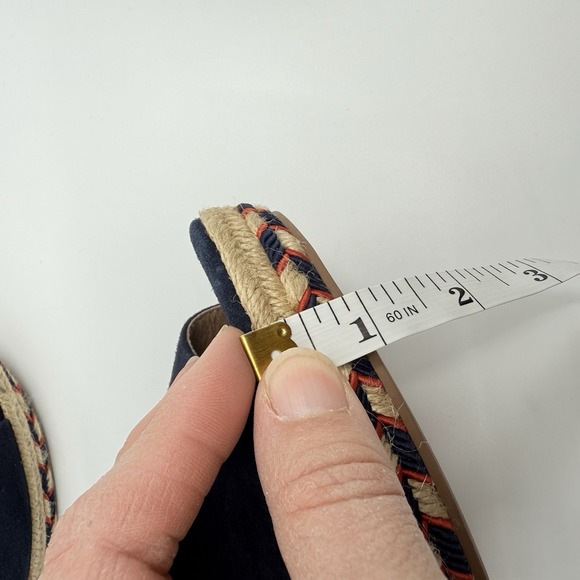 NEW‎ CABI ISLA SUEDE WEDGE ESPADRILLE AZTEC WOMEN 10 Ankle Tassel Nautical 6001 - Picture 16 of 16